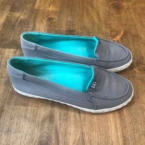 dc loafers womens
